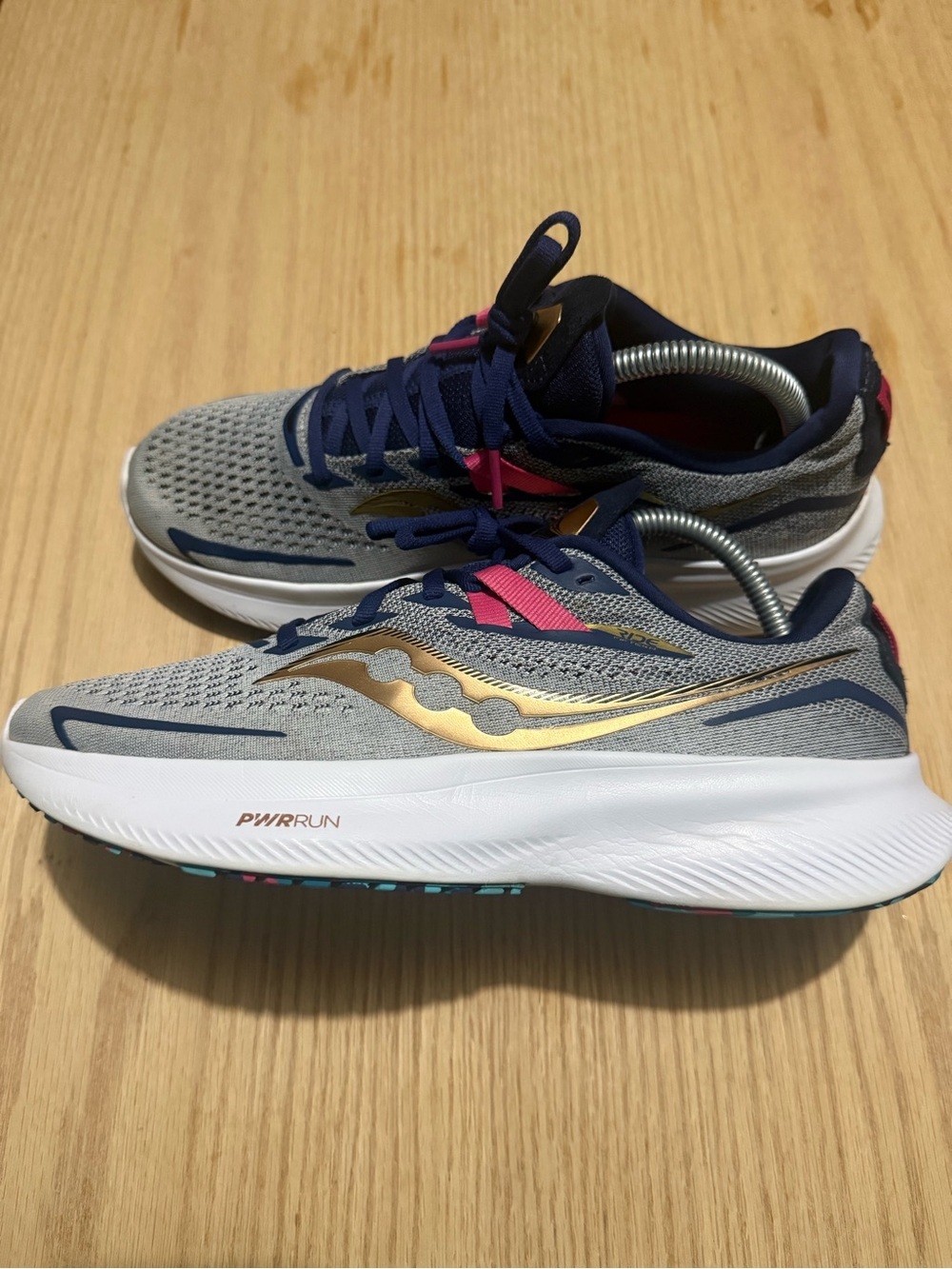 Saucony Women's Gray, Gold & Pink Running Sneakers - PWRRUN Cushion
